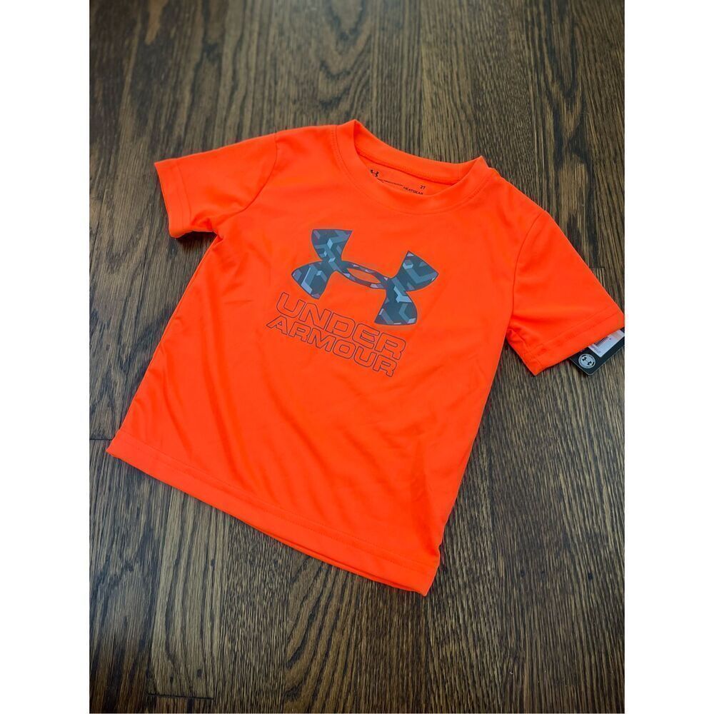 NEW Under Armour Toddler Boys 2T Short Sleeve Rashguard